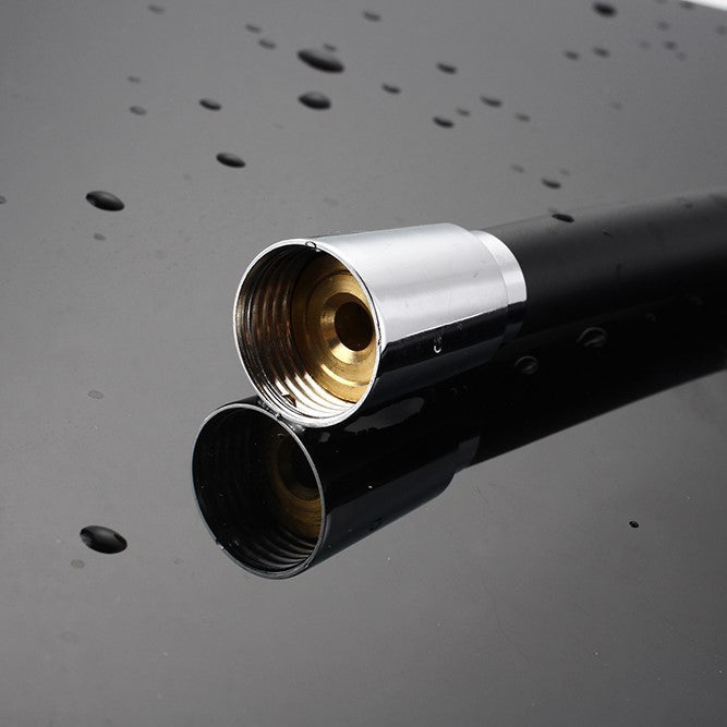 Mangueira preta premium grátis (1,5 m)